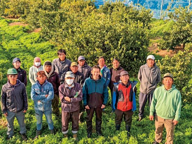 有名ブランド「マルマ」の屋台骨を支える大規模農園！一緒に農業をあこがれの職業に変えていきましょう！みかん・柿の農園スタッフ（長期スタッフ）