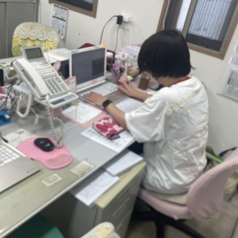 未経験OKの事務スタッフ！有給取得率ほぼ100％！諸手当等、福利厚生も充実！事務スタッフ