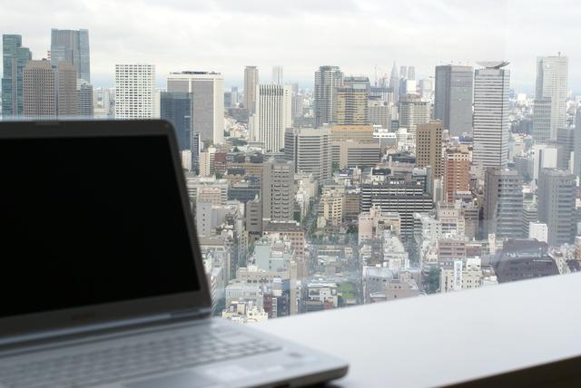 株式会社ユニワールド