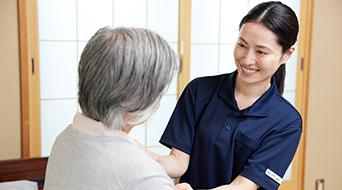 ＜訪問介護　介護職員＞資格を取ったばかりの方、ブランク明けの方、皆さん大歓迎！　丁寧な指導で安心◎訪問介護介護職員