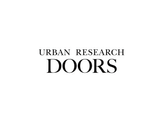 【衣類・雑貨の販売】心地よい暮らしをテーマに商品を提案するURBAN RESEARCH　DOORS衣類・雑貨の販売スタッフ