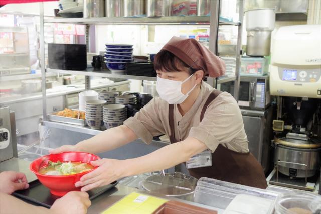 そば!ラーメン!丼物!なんでもおまかせあれ!いつの間にか達人に!