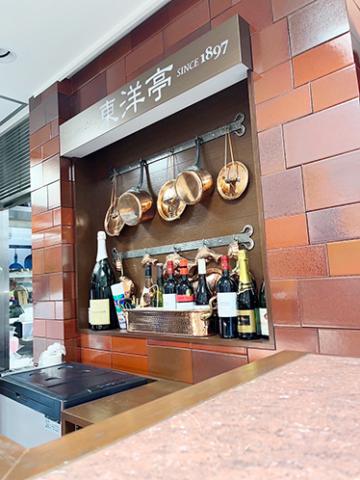 「接客の仕事に興味がある」「短時間で働きたい」
そんな思いを当店でカタチにしませんか!