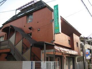 40代~60代の女性スタッフが中心。家事や子育てと両立している人が多数活躍中です。