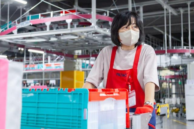 曜日・時間帯による時給アップあり!
主婦(夫)歓迎、友達同士の応募もお気軽にどうぞ!