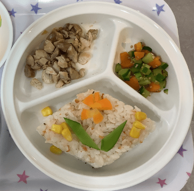 ◆給食調理スタッフ◆定員19名小規模園◆慣れるまではサポートあり◆週1日◆無資格OK◆WワークOK小規模保育園で給食調理スタッフ