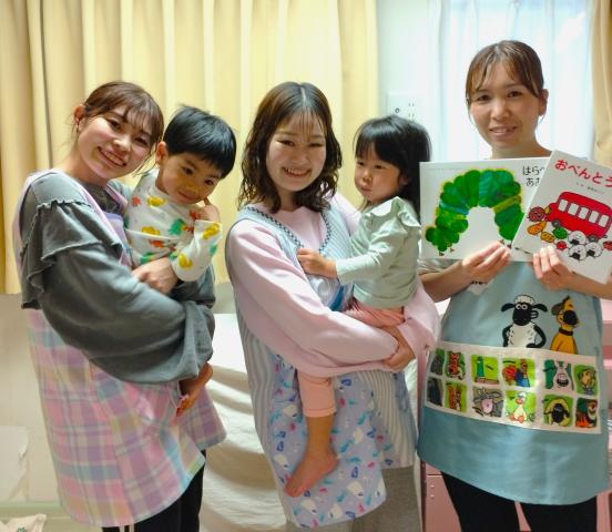 正社員◆0〜2歳児◆小規模認可園◆持ち帰り、残業ほぼなし◆食事補助あり◆賞与あり★年間休日120日保育士　正社員