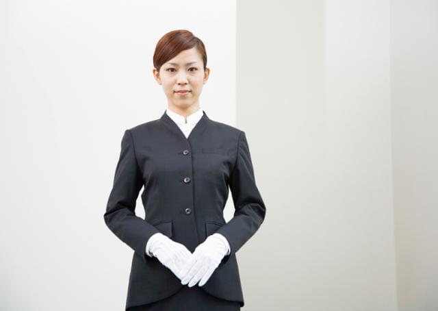 礼儀作法や言葉遣いも美しくなる!
あなたの魅力がもっと広がるお仕事♪
