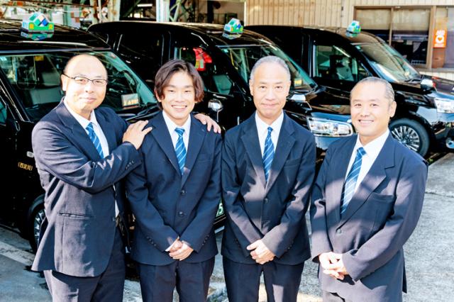 業界経験はいっさい不問！二種免許は入社後でOK◇働き方選べる◎インセンティブ最大60％！タクシードライバー