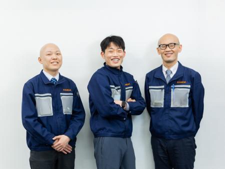 \健康経営優良法人 認定企業/
安心して働ける環境を整備しております。