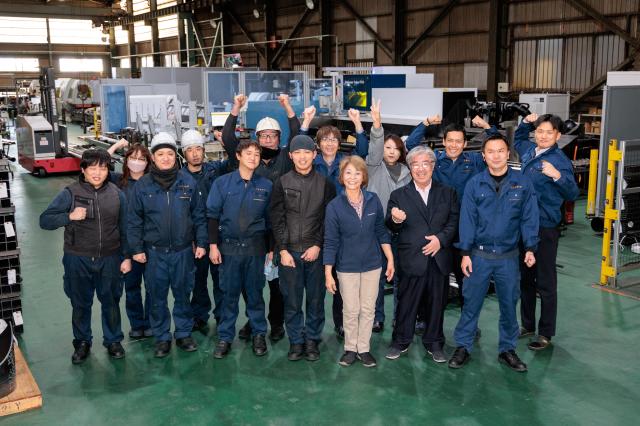 仲間と切磋琢磨しながら成長できる職場。相談しやすく、腰を据えて働ける環境です。入社日相談OK！