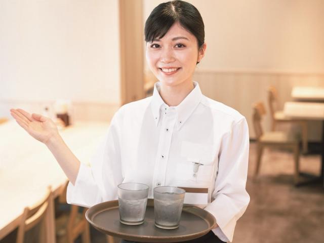 《時給1200円〜／早朝・深夜は更にUP》食事補助あり！副業・Wワークも◎1日3h〜、週3日〜OK！やよい軒のホール・キッチン