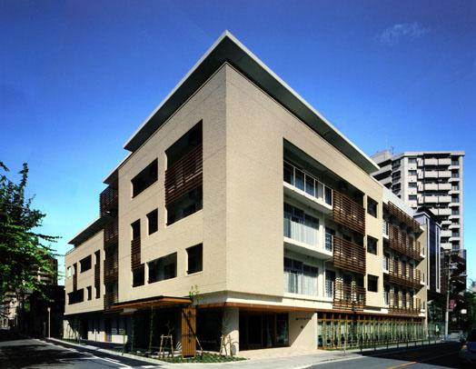 あらたな仲間を募集中！
職場見学や気軽なお問い合わせも歓迎！