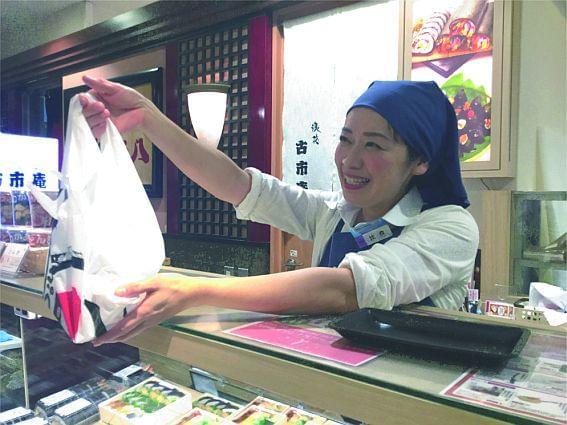 仕事とプライベートを両立しながら働いているスタッフがたくさん!無理なく両立できますよ!