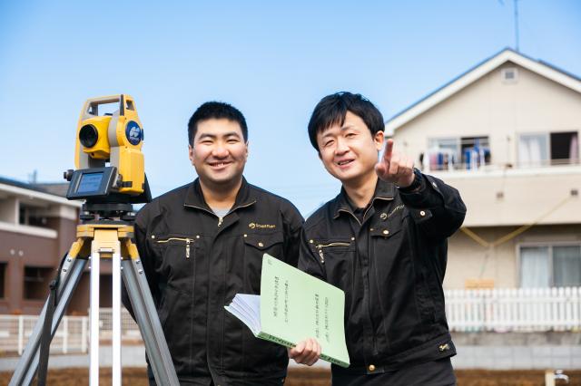 ■入社後の流れ
業務の流れ、専門知識、機器の操作、すべて実務を通して身につけられます。