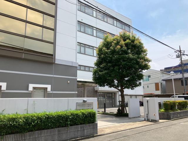 土・日・祝休みでプライベートも充実◎