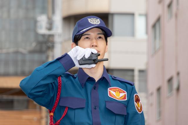 20代・30代・40代・50代・60代が活躍する『シンテイ警備』。
あなたも仲間入りしませんか♪