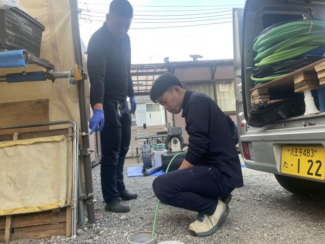 建物の数だけ構造が違うので作業工程が違います。じっくり技術を身に着けてください。