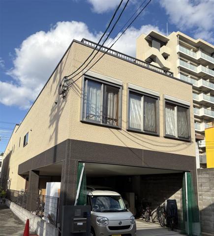 20代〜60代と幅広い世代の方が活躍中！
子育てが落ち着いた方のお仕事復帰にもおススメです♪