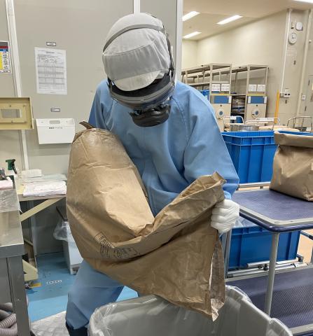 製造原料の秤量(計量)/経験不問/男女活躍中/土日祝休み/ランチ無料/福利厚生充実/正社員登用制度有資生堂工場内での製造原料秤量作業スタッフ