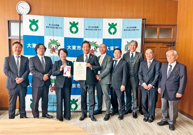 勤務先はJR「住道」駅から徒歩5分!
交通費実費支給あり!マイカー通勤相談OKです。