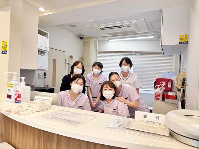 「金沢八景駅」から徒歩2分！
お仕事帰りのお買い物にも便利な立地です◎