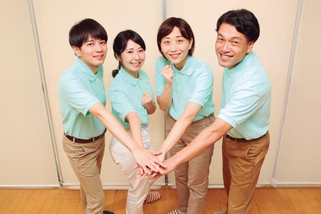 男女4名が活躍中!少人数だからこそチームワークもバッチリなので、あなたもぜひ仲間に入ってください。