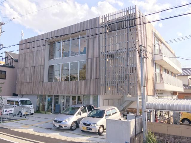 高齢者施設での生活を支える看護師の募集!
6・7月からのご応募もお待ちしております◎