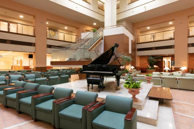 【週1日〜勤務可】夜勤で効率よく稼げる＜当直事務＞のお仕事／Wワークにも最適／未経験の方も歓迎◎病院の夜間事務受付スタッフ