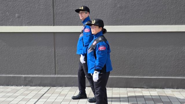 屋内勤務中心で、天候に左右されず快適!
落ち着いた時間もあり、長く続けられる環境です。