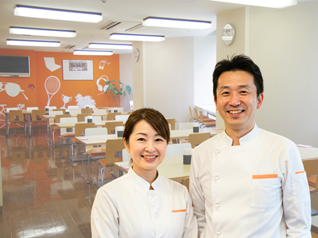 長く続けるには通いやすさも重要なポイント!駅チカの勤務地なので、公共交通機関の利用が非常に便利です。