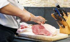 交通費支給、各種保険完備に加え、飲食店・レジャー施設割引のベネフィットステーションなど待遇も充実◎
