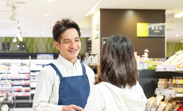 【市川市市川】駅徒歩1分！早朝2.5時間のかんたん清掃♪時給1,300円で朝のお小遣い稼ぎに！食品スーパー本社事務所清掃（清掃スタッフ）