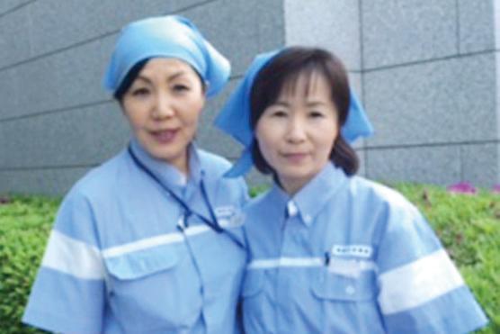 商船三井・ダイビルグループの当社。40代・50代の女性スタッフが活躍中!丁寧に仕事を教えていきます!