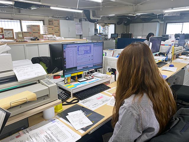 バイク・自転車通勤OK！交通費全額支給！
希望者にはお弁当支給など待遇面も整えています◎
