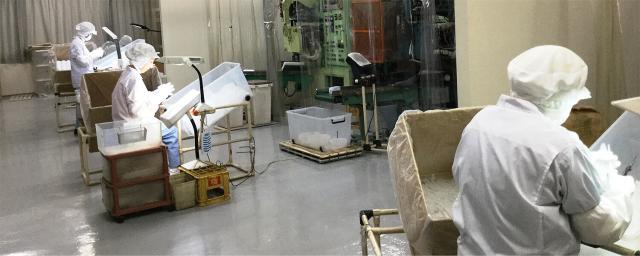 空いた時間を上手に活用して稼ぎたい方はぜひ！
中高年世代が活躍している職場です。午後から勤務大歓迎！