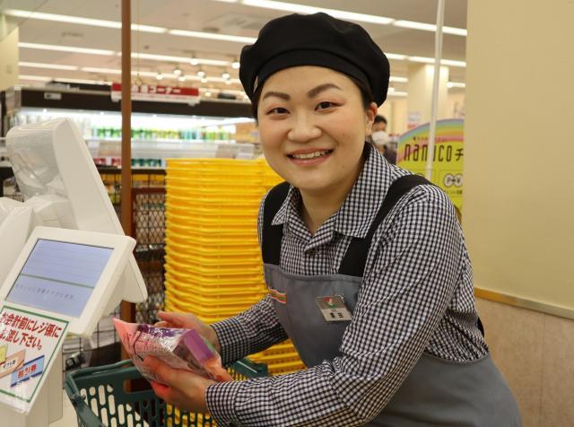 お客様とのコミュニケーションも楽しみながらお仕事しませんか？