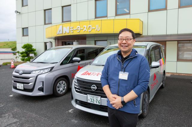 普通免許でチャレンジできる、教習所の送迎ドライバー／負担少なめで定年退職後の再スタートにもおすすめ教習所の送迎ドライバー