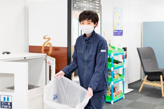 夕方からの5.5時間／博多駅前4丁目／予備校の日常清掃です予備校の日常清掃スタッフ