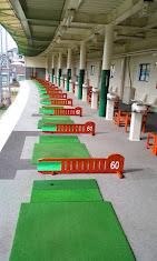 ゴルフ練習場でお仕事しませんか！資格・経験不問！中高年・学生・フリーター、Wワーク・扶養内勤務OK打席清掃スタッフ