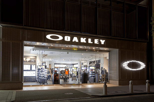 OAKLEY Store　大阪心斎橋店