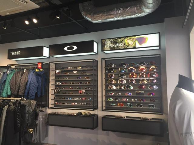 Oakley Vault 神戸三田店の契約社員情報 神戸市北区の量販店 大型sc求人情報 Id イーアイデム