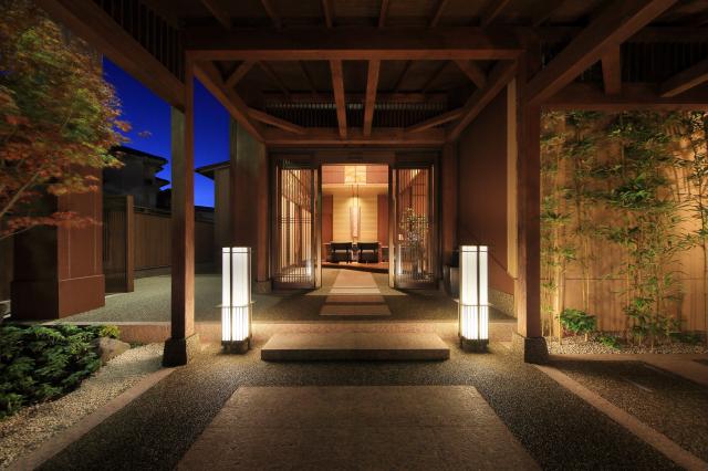 株式会社ろくや