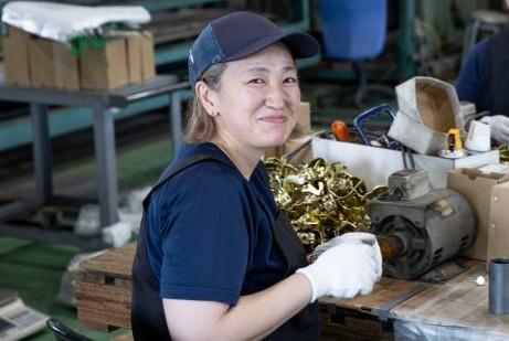 鈴東は、良い仕事を通じて
従業員が幸せになることを目指します。
プライベートも充実させつつ、安定収入を得られる仕事をお探しの方必見！