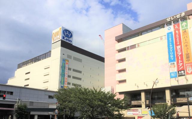 駅直結で通勤もとっても便利♪
買物割引制度など、嬉しい特典もご用意しています。