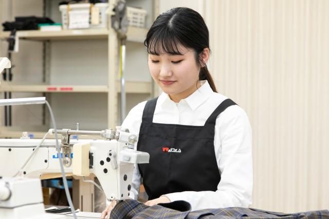 全国に約300店舗を展開!
業界のリーディングカンパニーでお直しスタッフデビューしませんか☆