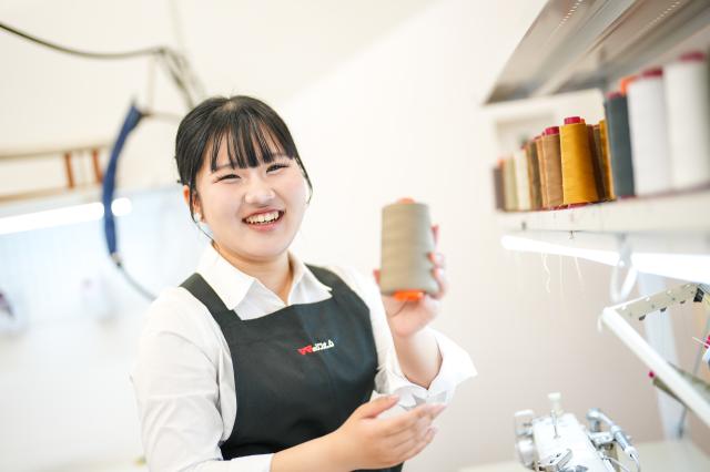 全国に約250店舗を展開!
業界のリーディングカンパニーでお直しスタッフデビューしませんか☆