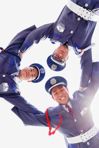 仕事や出会いを通して、様々なスキルが身につきます!頑張りは厚待遇が応援☆