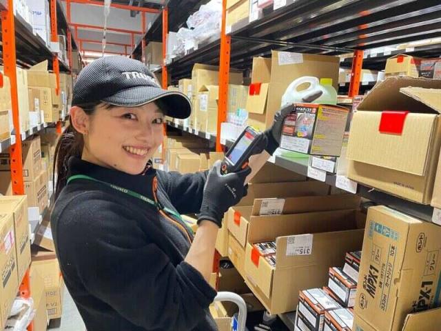 キレイな倉庫内での作業です！快適にお仕事しませんか♪　未経験OK！充実の待遇でお待ちしています。倉庫内作業スタッフ