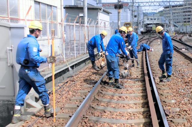 20〜40代の男性活躍中!3〜4年のキャリアの20代スタッフは、未経験から今ではリーダー的存在へと成長!